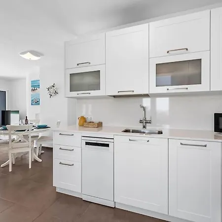 Apartamento Dorada Sand, Junto Al Mar Playa Blanca (Lanzarote)