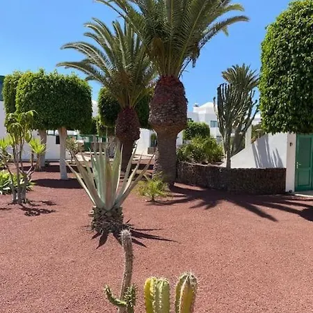Dorada Sand, Junto Al Mar * Playa Blanca (Lanzarote)